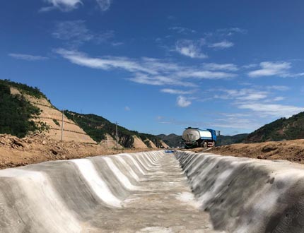 水泥毯护坡